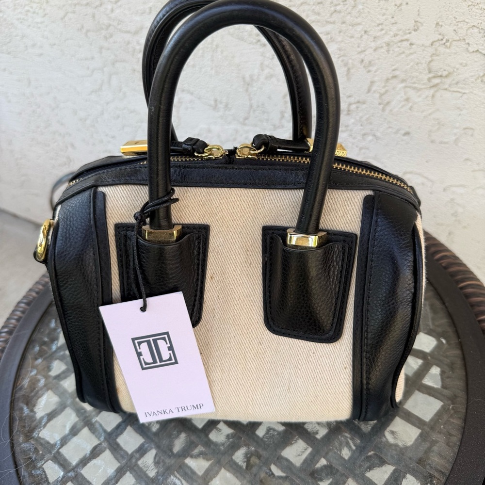 Ivanka Trump “Doral” Small Black/Beige Lined Handbag w/tag, light use